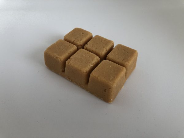 Solide Scrub blokjes met Gele klei
